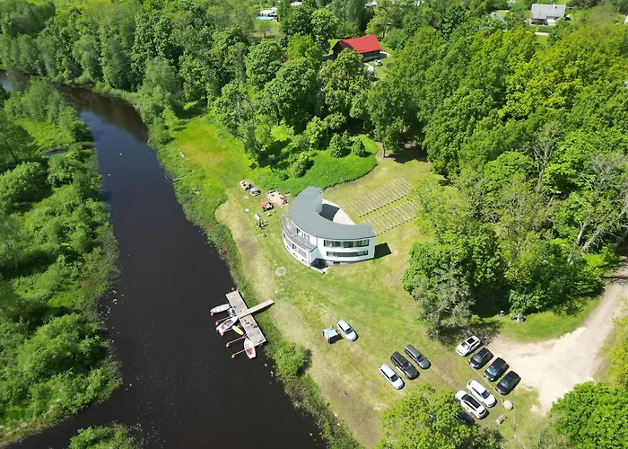 Puhkekeskus Külalistemaja *